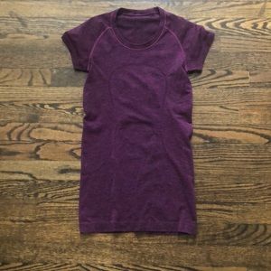 Lululemon Swiftly Tech Short Sleeve 2.0